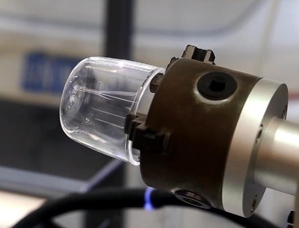 紫外激光打標(biāo)機的應(yīng)用優(yōu)勢