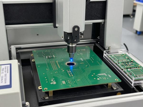 微孔之道：激光技術(shù)如何破解FPC銅基板加工難題，賦能本土智造升級